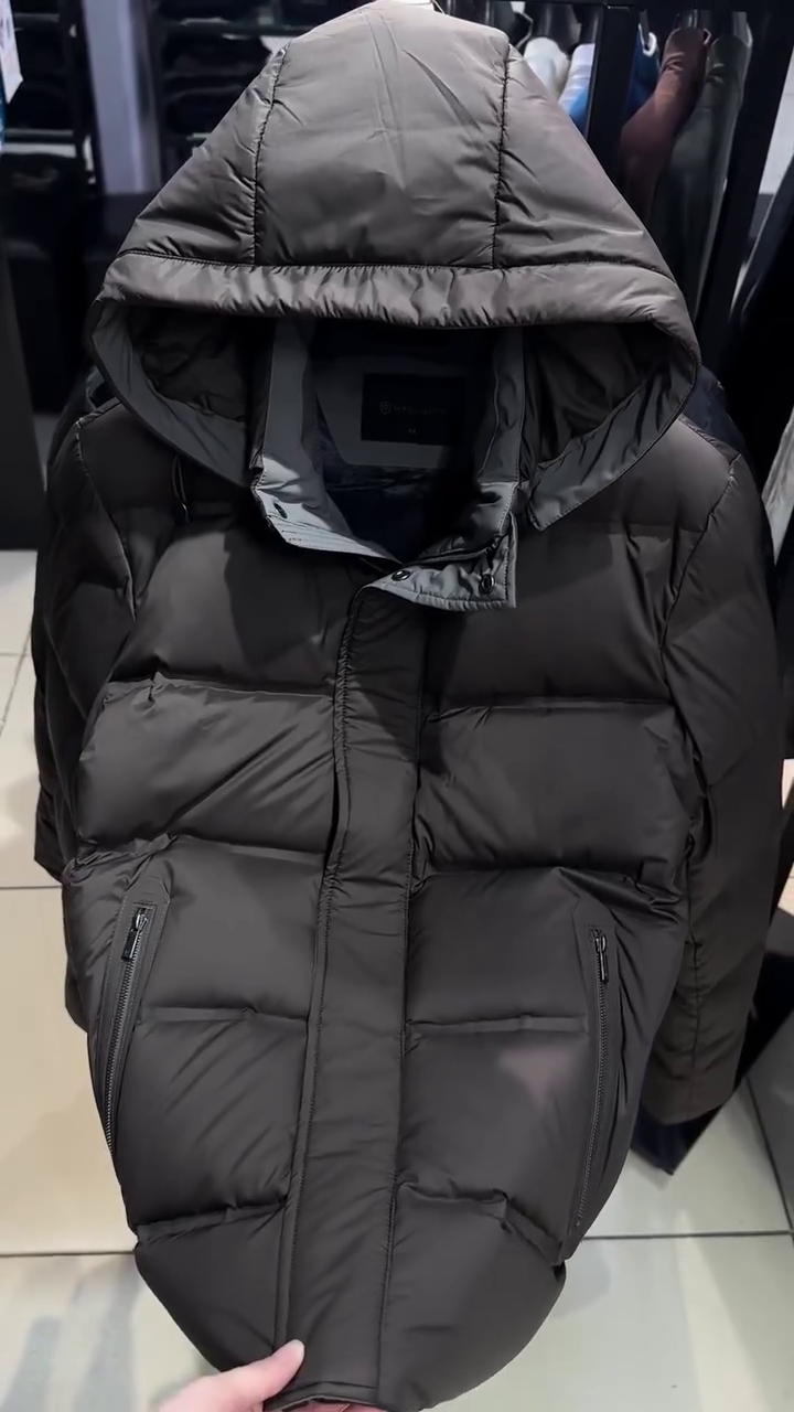 Men's Winter Puffer Jacket Hooded Zip Up Long Coat Warm Quilted Padded Jackets with Pockets - Image 3