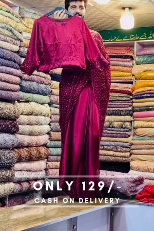 Pink Saree With Baahar-e-siah Blouse