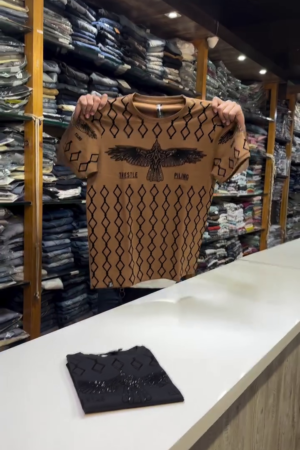 Men Printed Round Neck T-shirt Brown